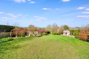 Photo 30- click for photo gallery